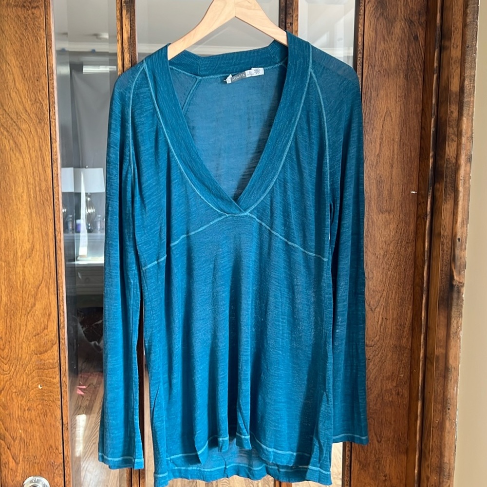 Athleta shirt, Large